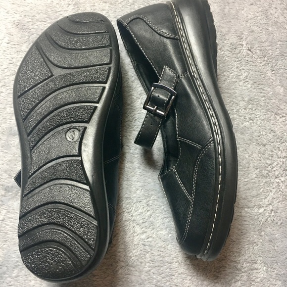 Ingaro Buckle Mary Jane Comfort Shoe 7 M - Picture 6 of 7